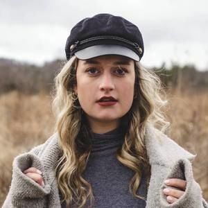 Meet your Posher, Hayley